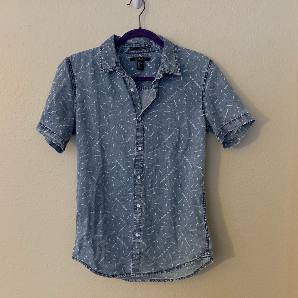 NWOT 90s print button down